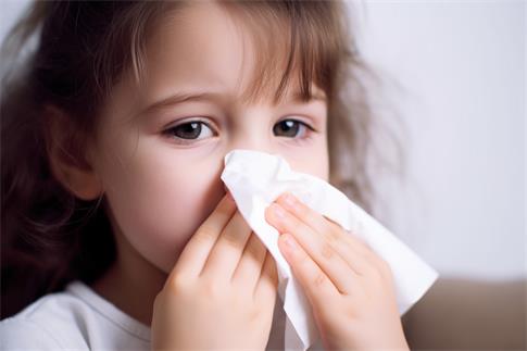 1695865755369867.jpg 攝圖網_600163715_banner_外國小女孩擤鼻涕(企業商用).jpg