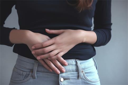 1700523510750490.jpg 攝圖網_600226143_月經來潮肚疼(企業商用).jpg