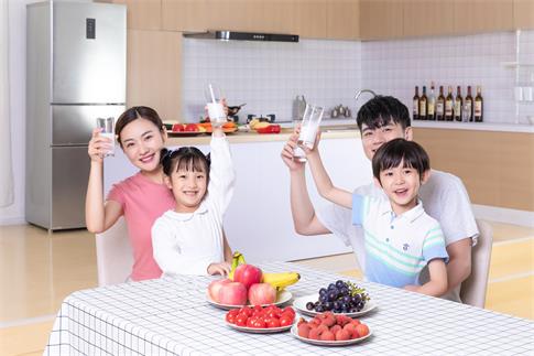 1720571871753817.jpg 攝圖網_500961508_banner_家庭生活一起吃早餐(企業商用).jpg