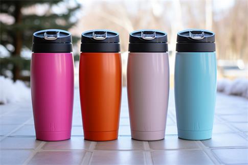 1727656411230456.jpg 攝圖網_600398577_保溫的杯子(非企業商用).jpg